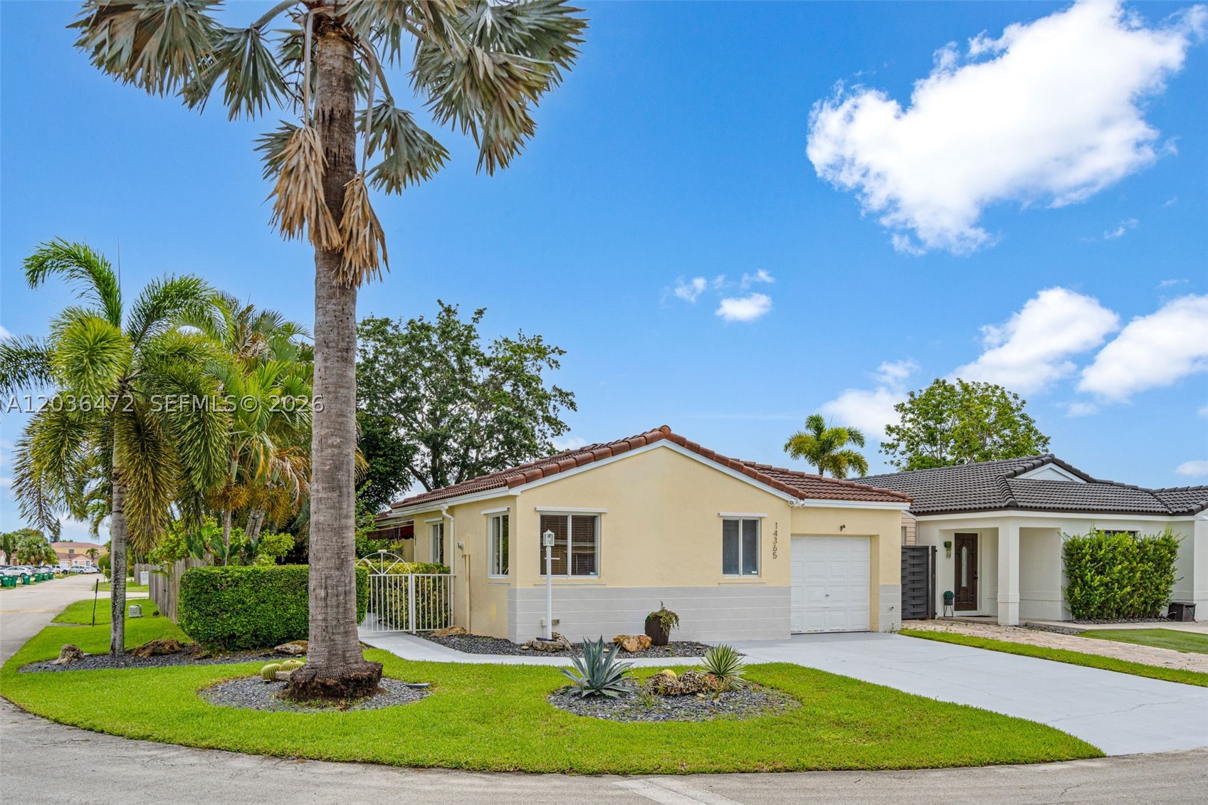 WEITZER SERENA LAKES WEST - Residential