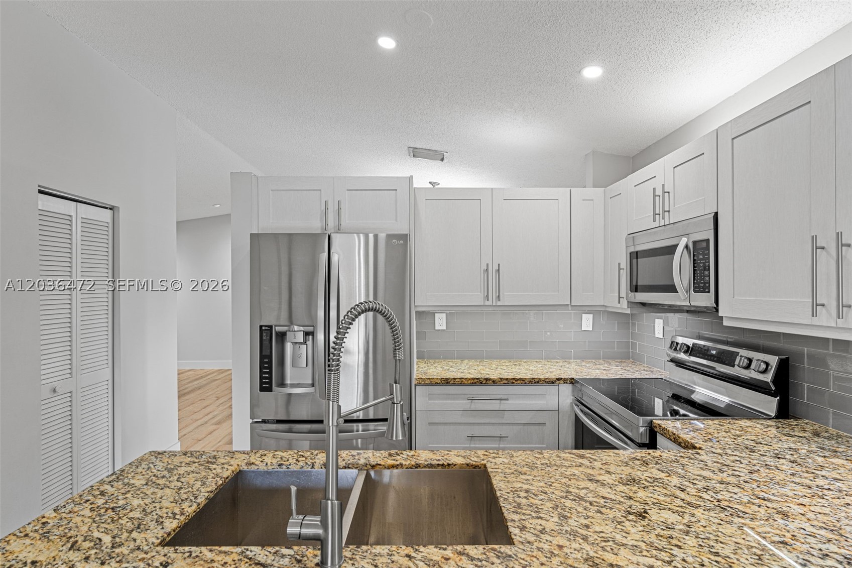 WEITZER SERENA LAKES WEST - Residential