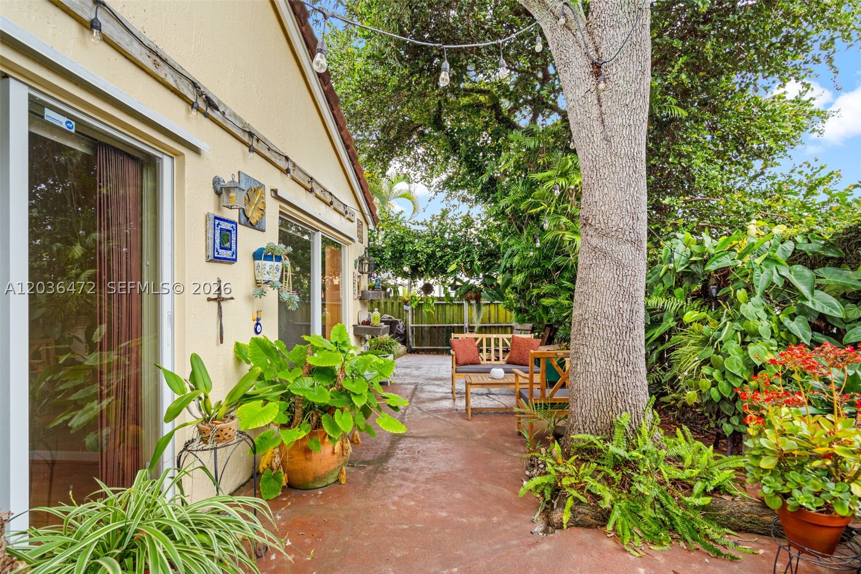 WEITZER SERENA LAKES WEST - Residential