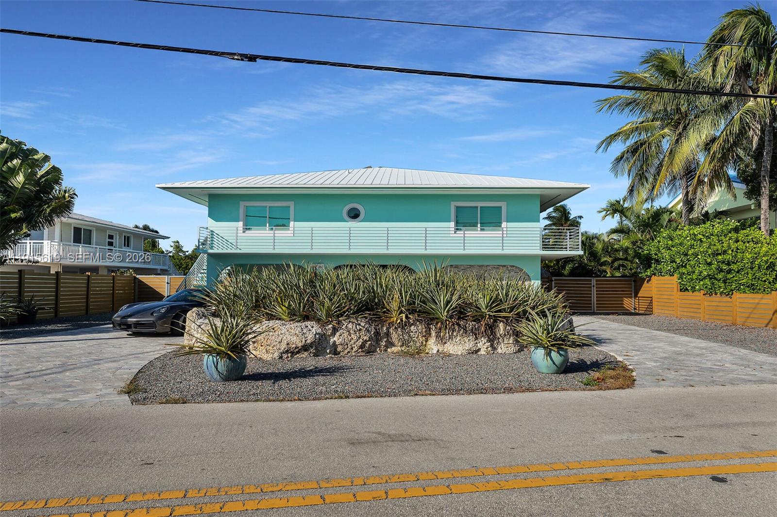 PLANTATION ISLAND - Residential