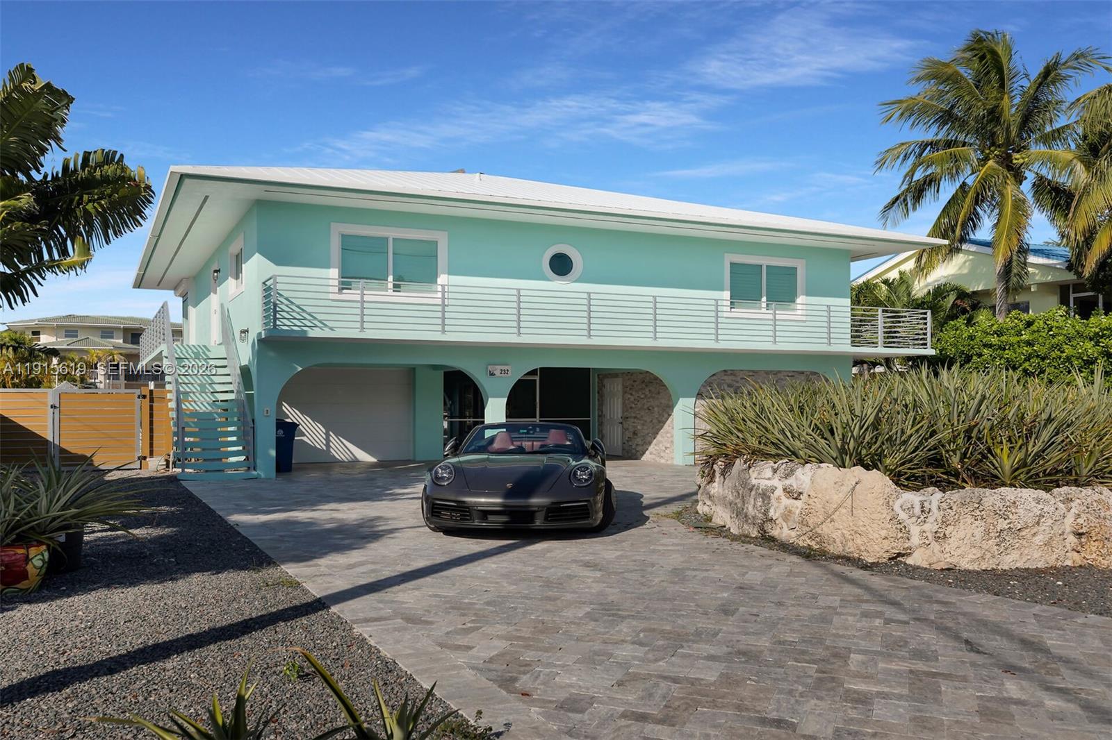 PLANTATION ISLAND - Residential