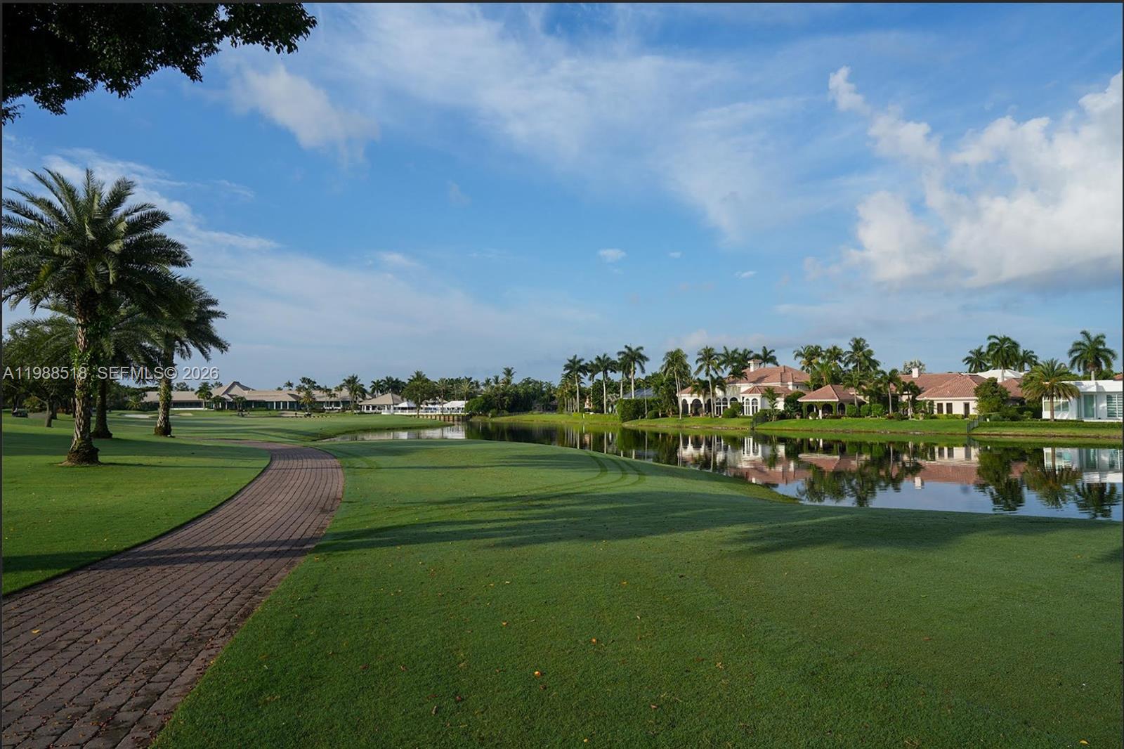 ST ANDREWS COUNTRY CLUB 2 - Land
