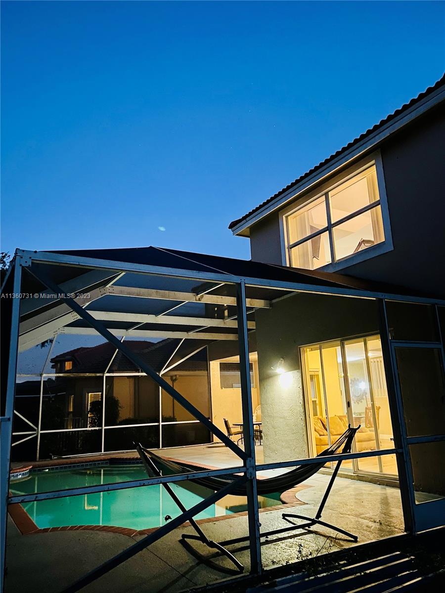 WYNDHAM LAKES CENTRAL - Residential