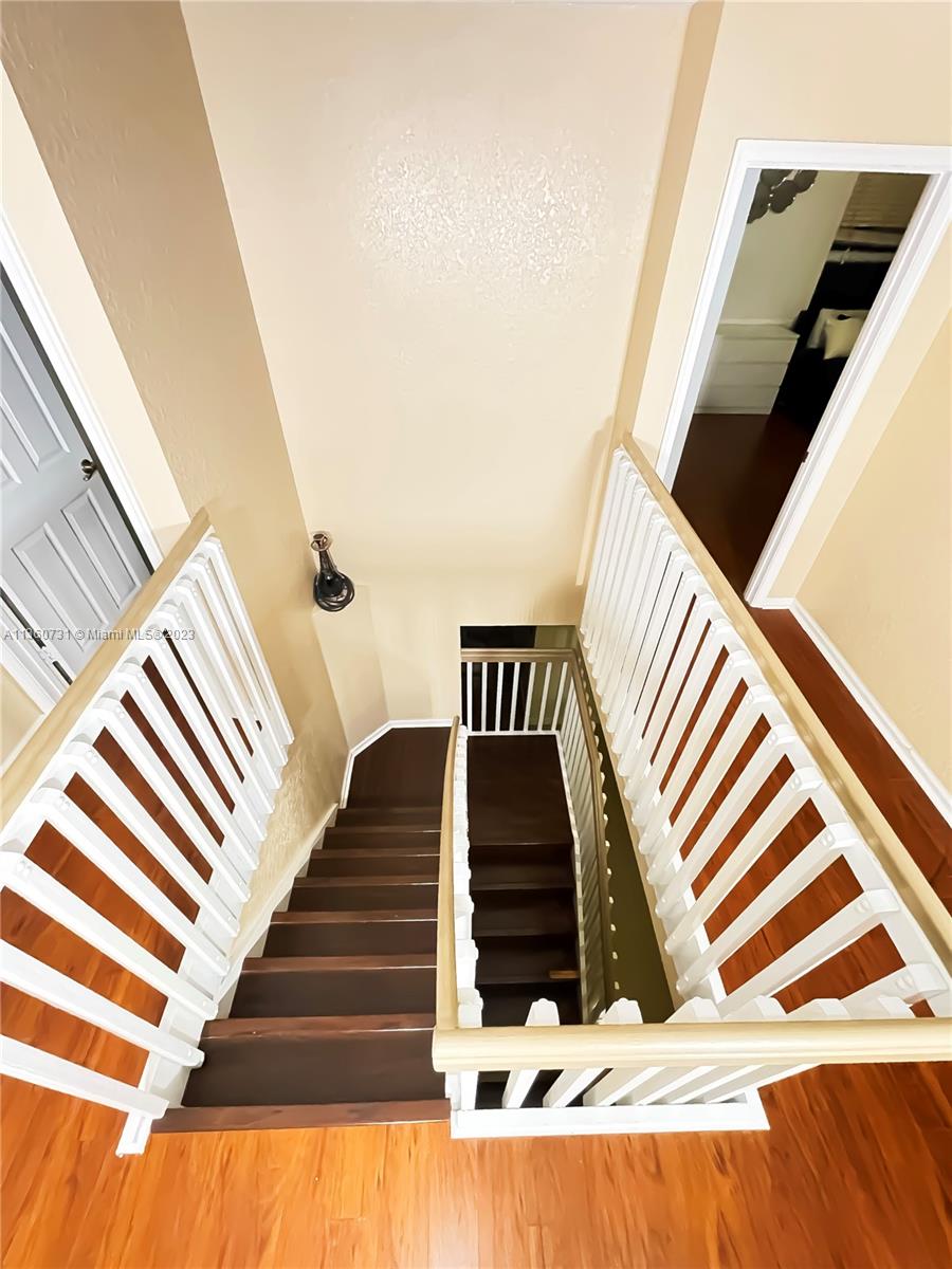 WYNDHAM LAKES CENTRAL - Residential