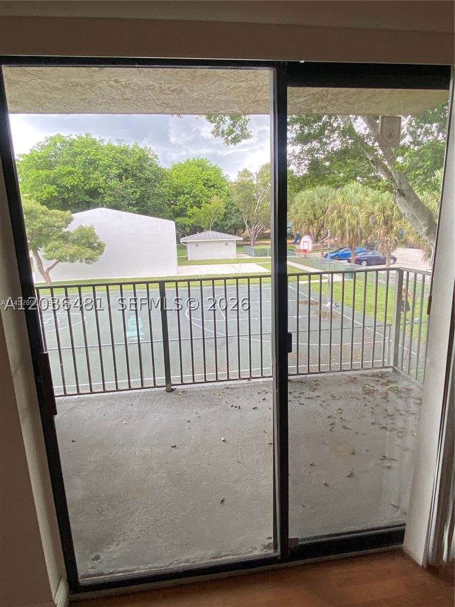 PALMS OF PEMBROKE CONDO - Residential