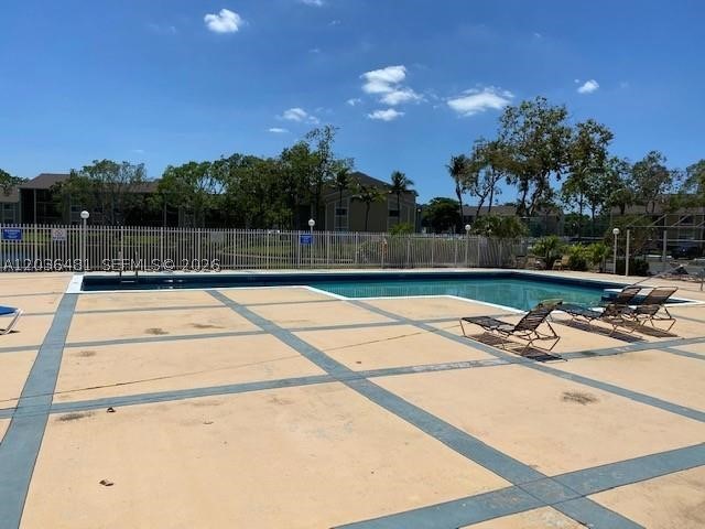 PALMS OF PEMBROKE CONDO - Residential