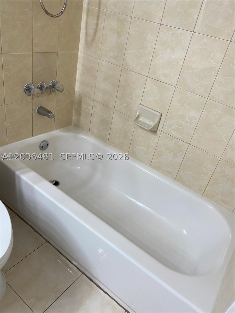 PALMS OF PEMBROKE CONDO - Residential
