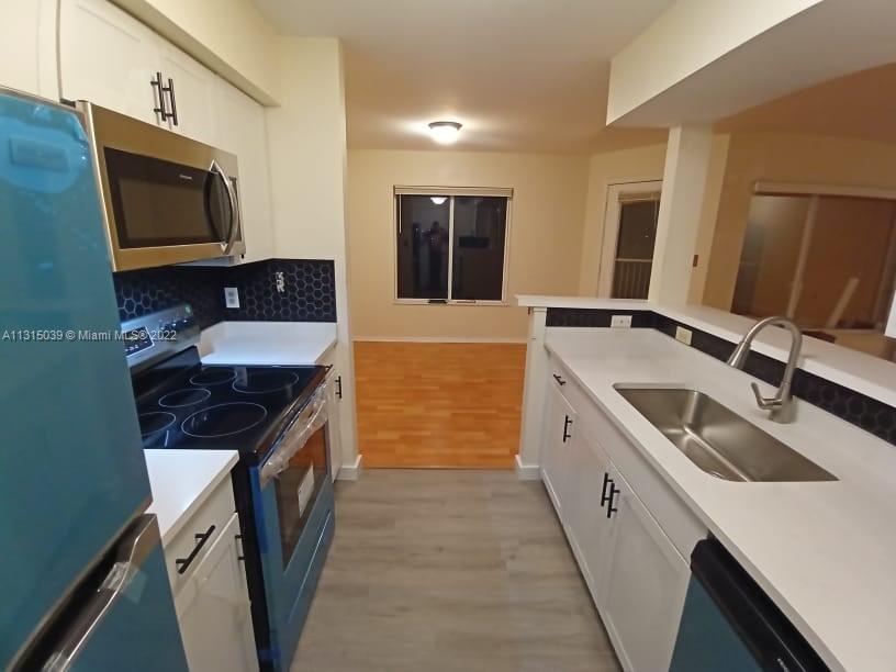 SAILBOAT POINTE CONDO - Residential Lease