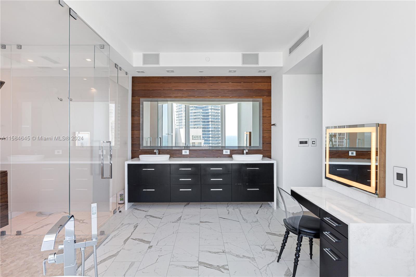 PORTOFINO TOWER CONDO - Residential
