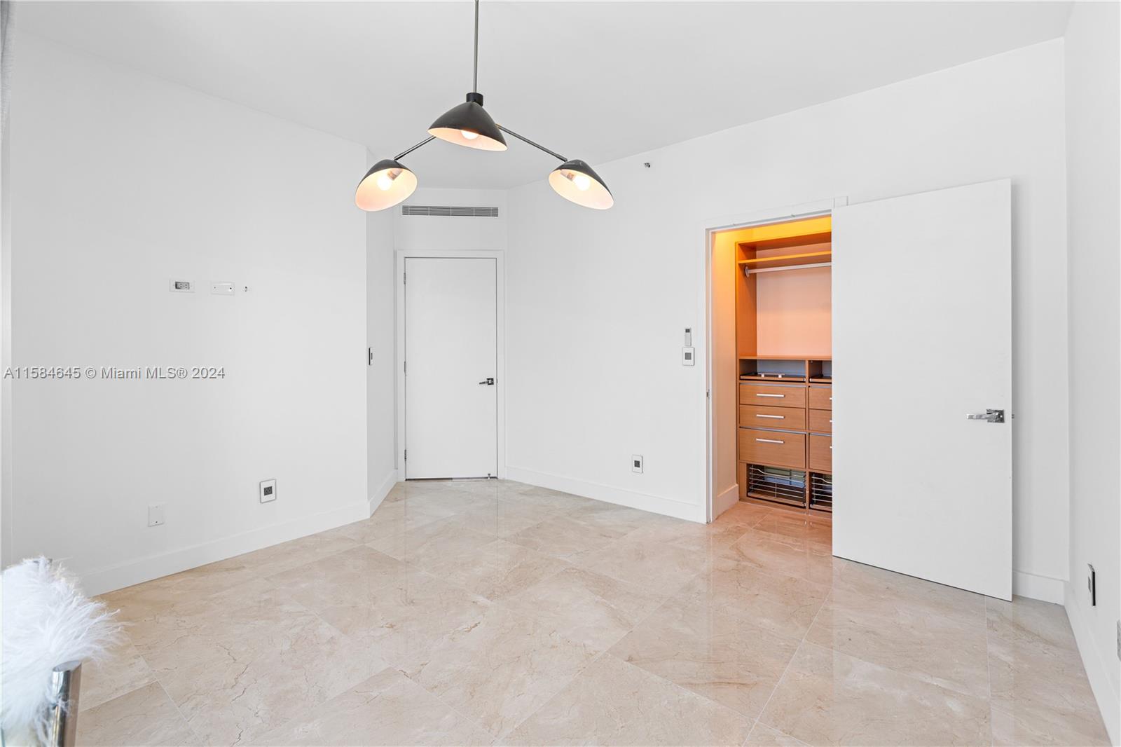 PORTOFINO TOWER CONDO - Residential