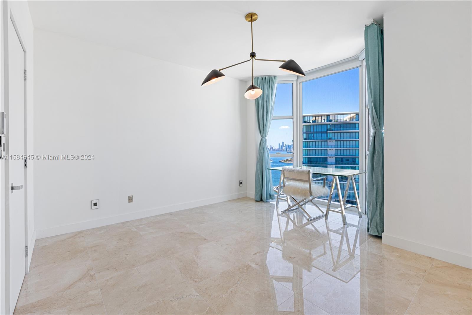 PORTOFINO TOWER CONDO - Residential
