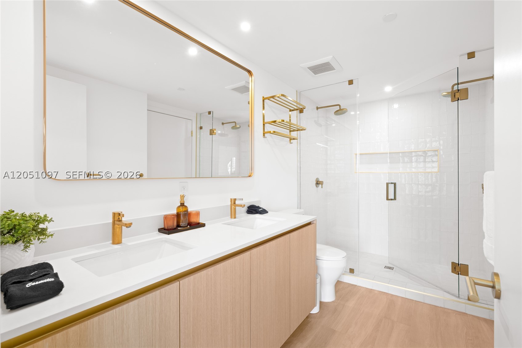 The Standard Residences - Residential