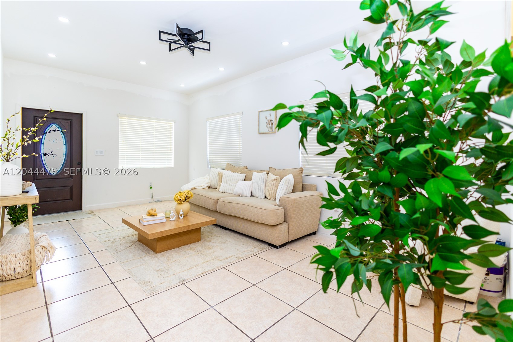 SAN DENIS ESTATES - Residential