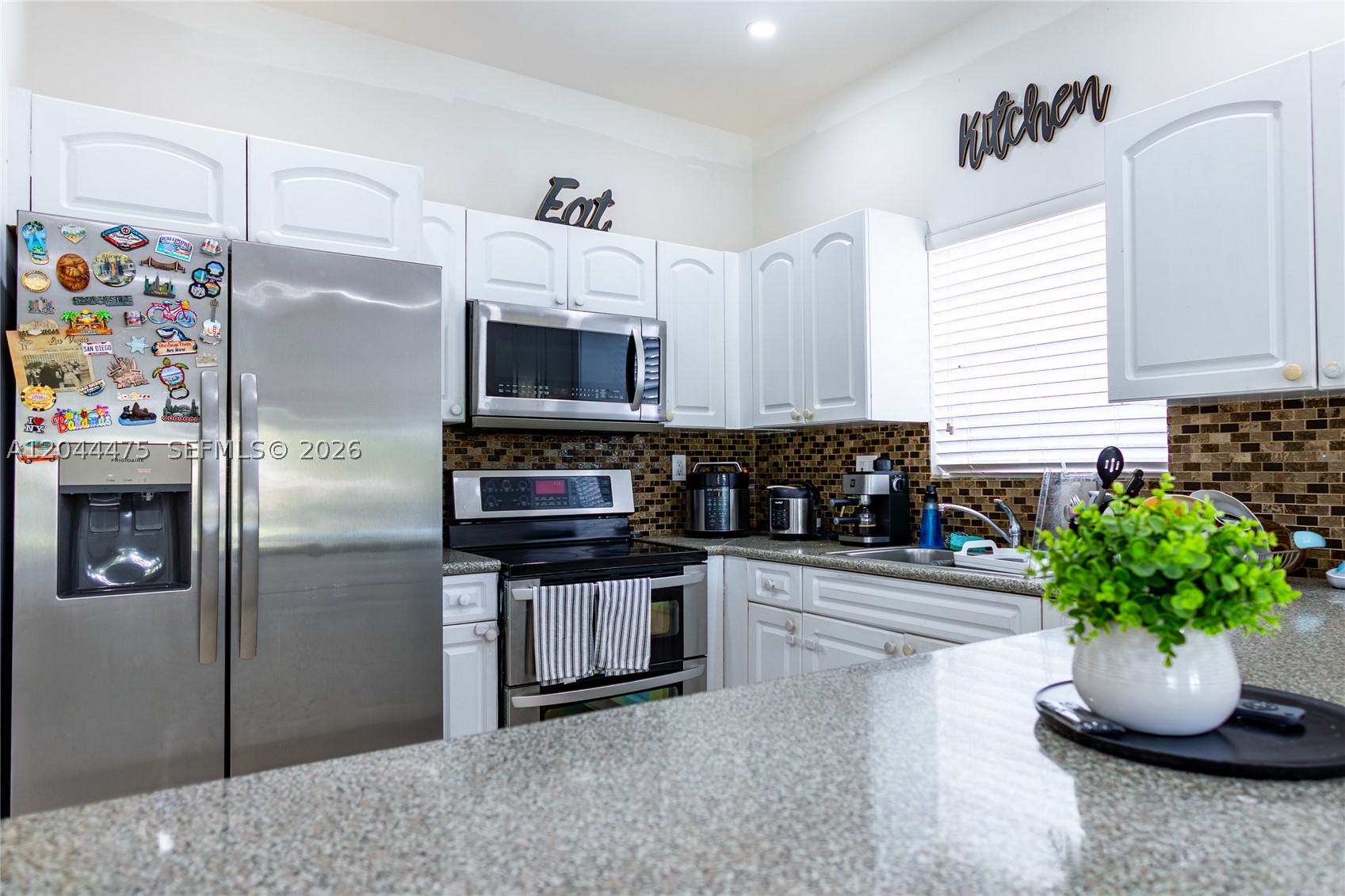 SAN DENIS ESTATES - Residential
