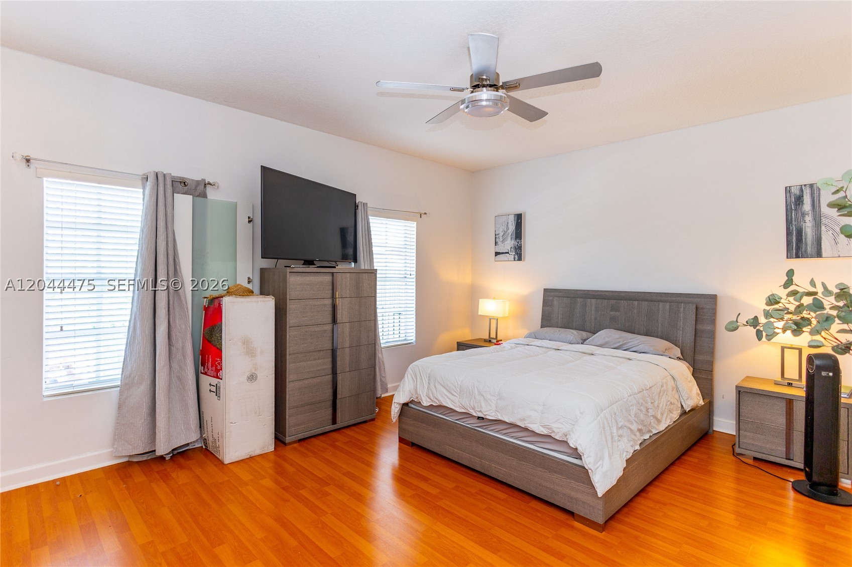 SAN DENIS ESTATES - Residential