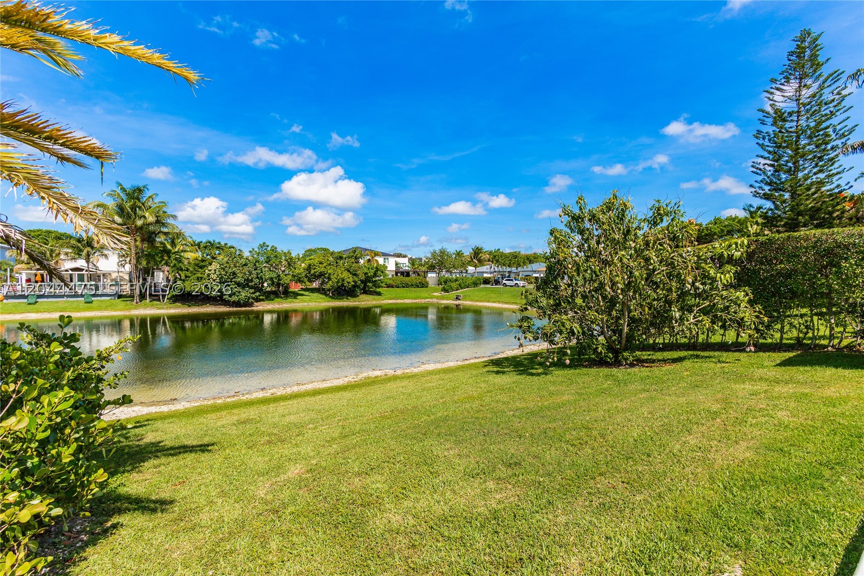 SAN DENIS ESTATES - Residential