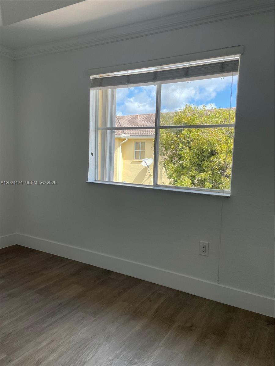 SHOMA VILLAS I AT COUNTRY - Residential Lease