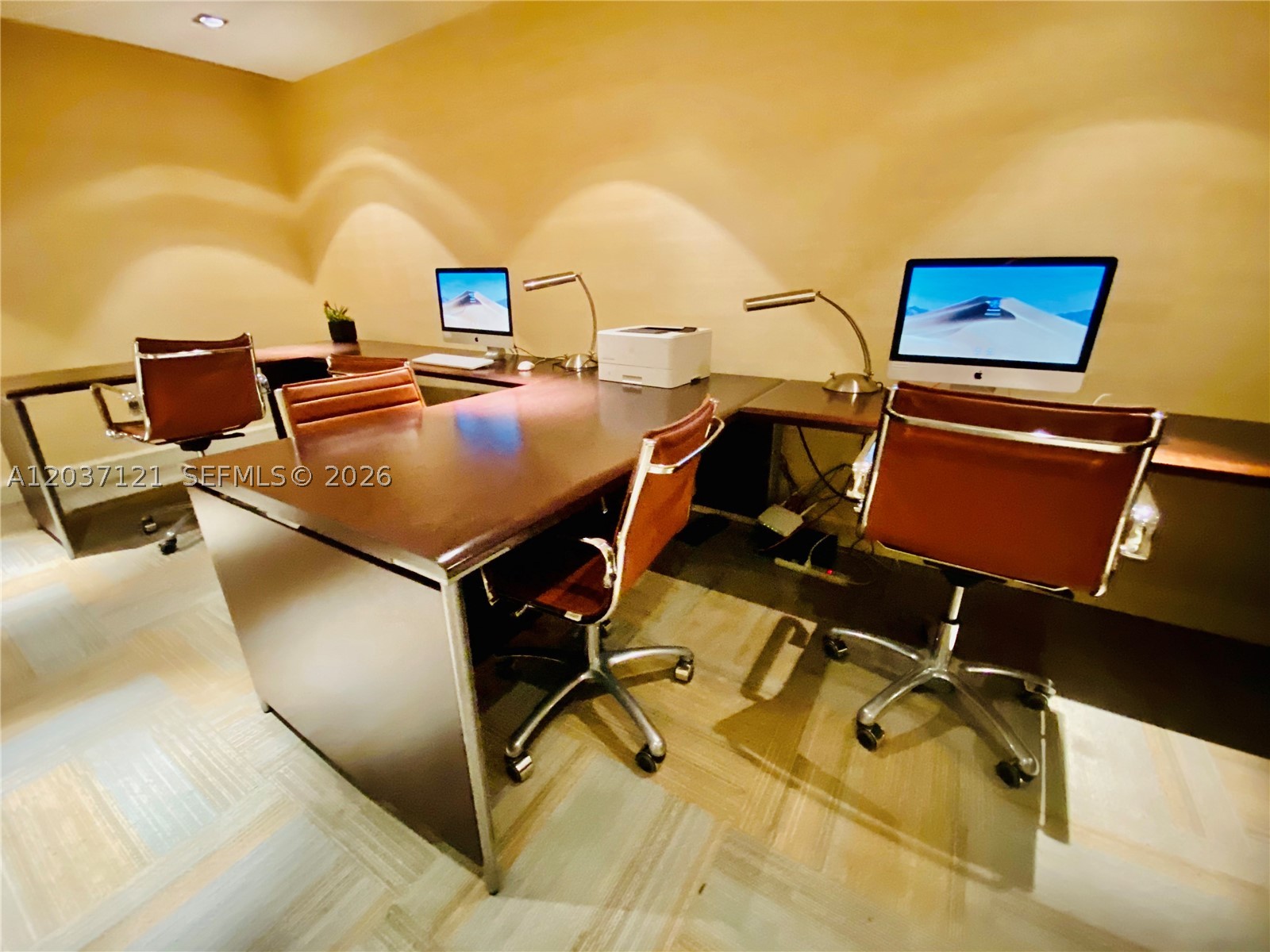 THE PLAZA 851 BRICKELL CO - Residential Lease