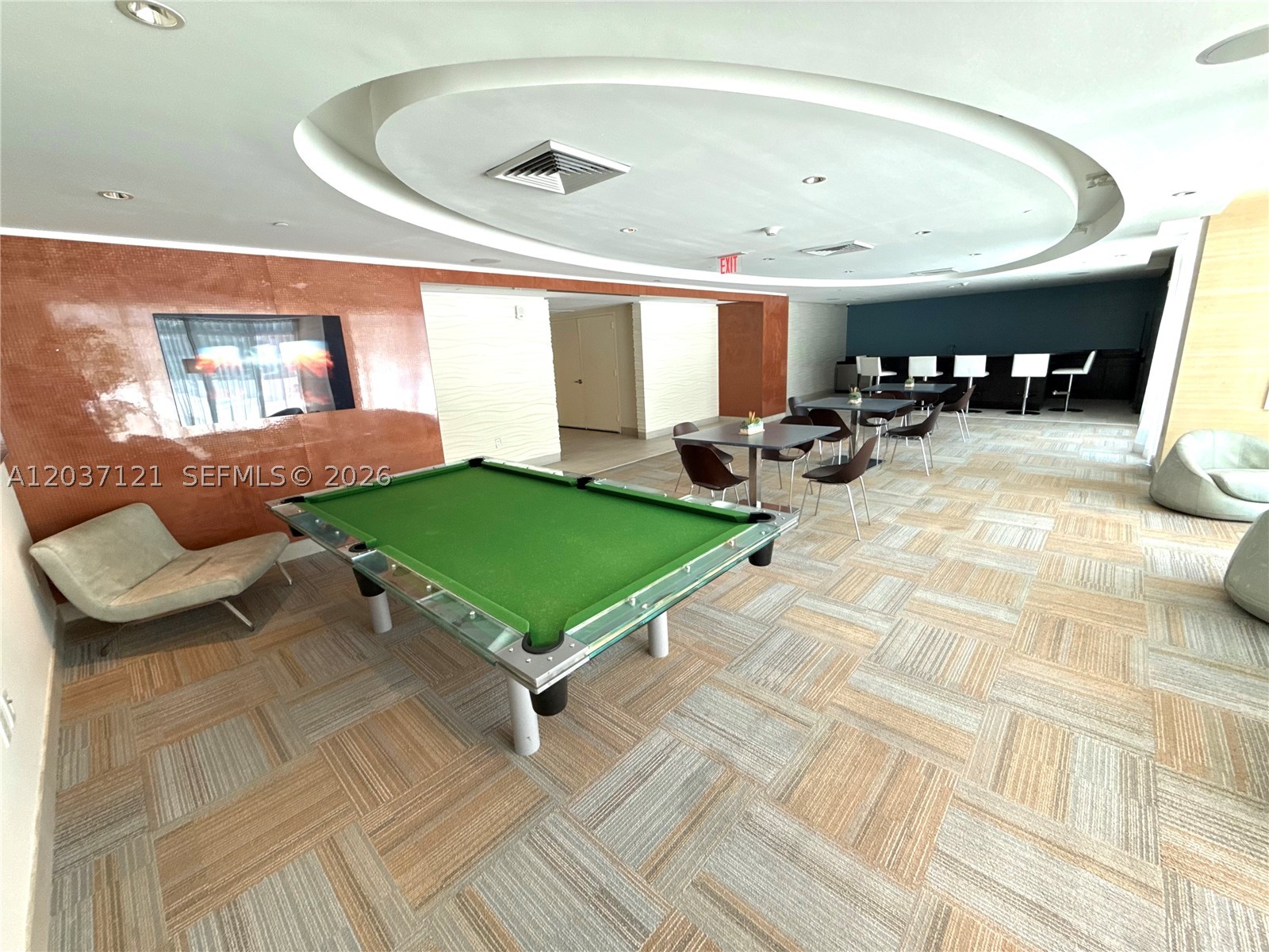 THE PLAZA 851 BRICKELL CO - Residential Lease