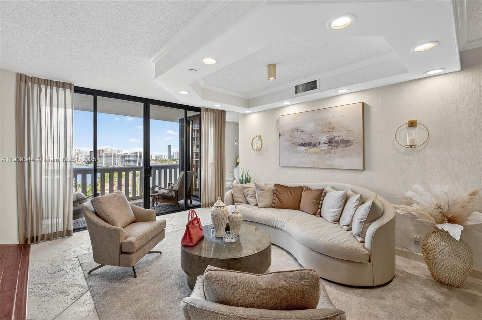 3000 ISL BLVD WILLIAMS IS - Residential