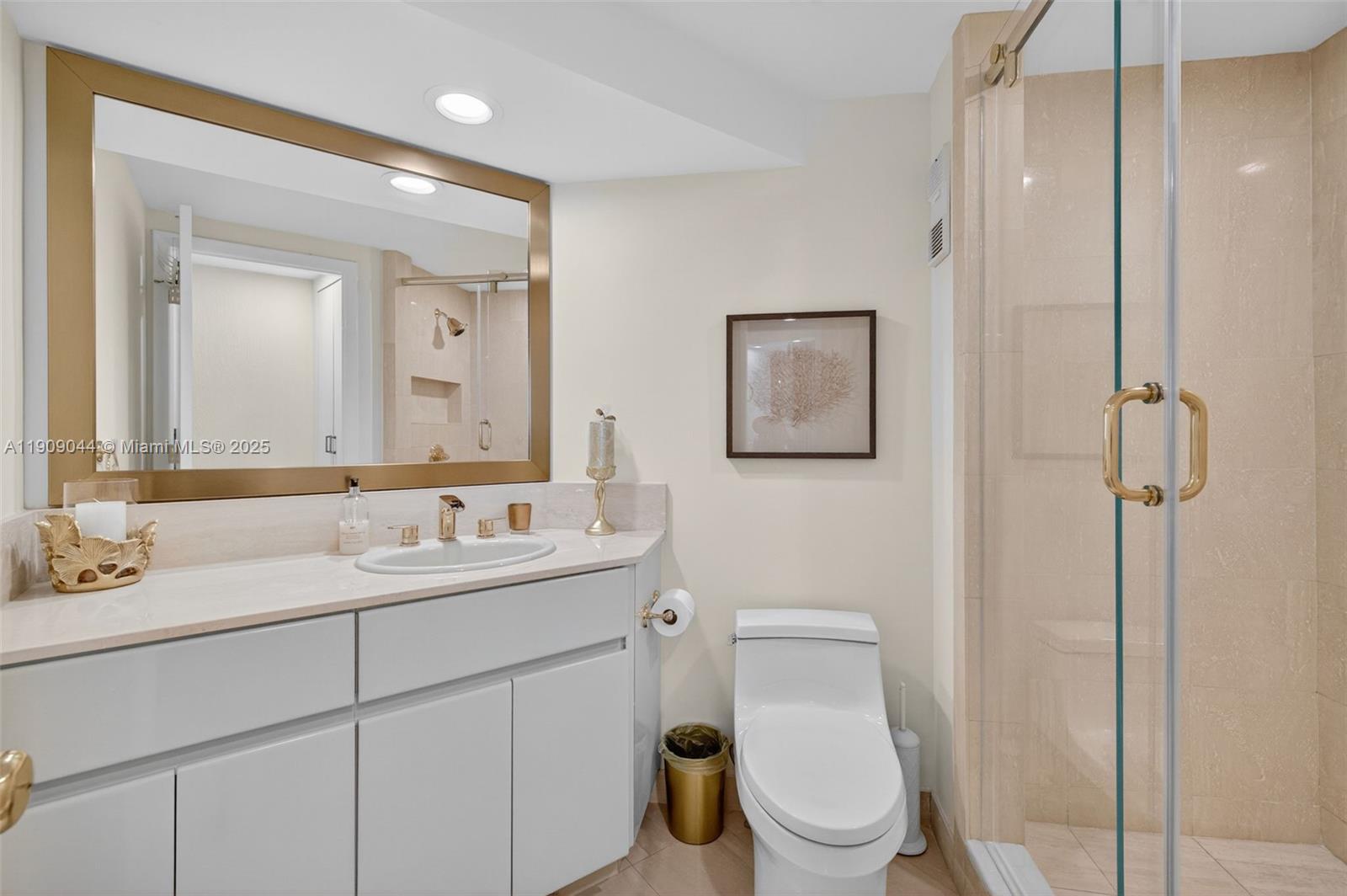 3000 ISL BLVD WILLIAMS IS - Residential