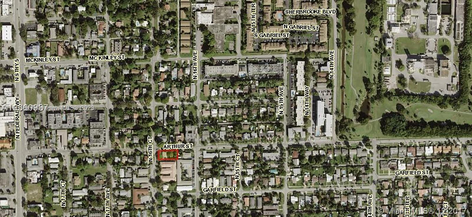 HOLLYWOOD PLACE 7-6 - Residential