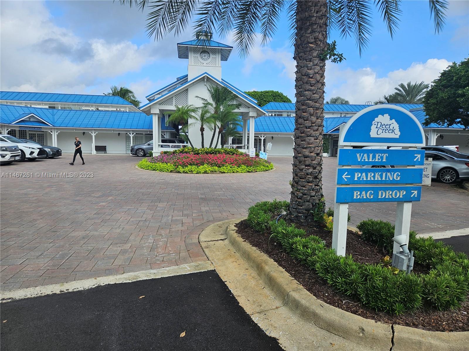Racquet Club Of Deer Creek - Residential