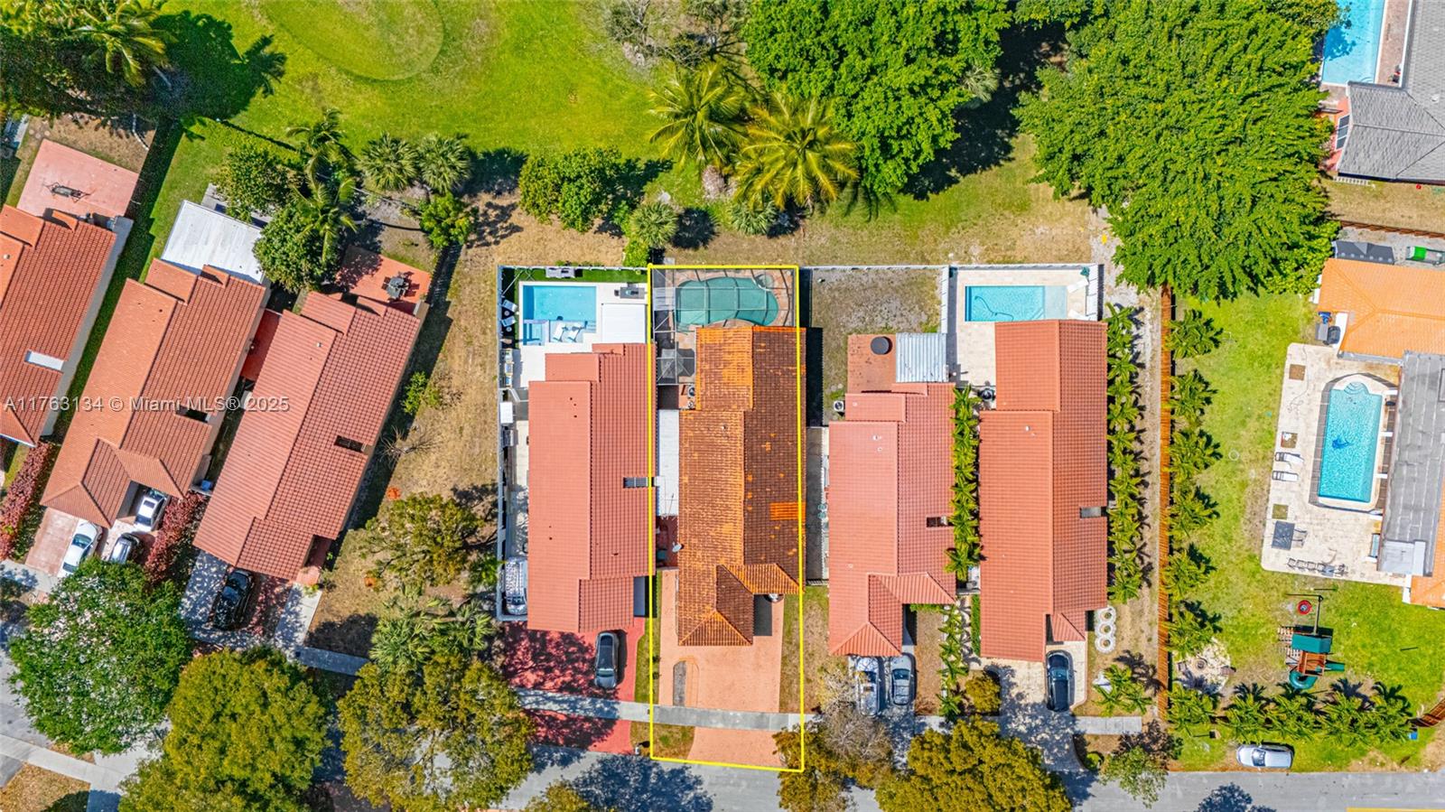 ROYAL SINGAPORE LAKE - Residential