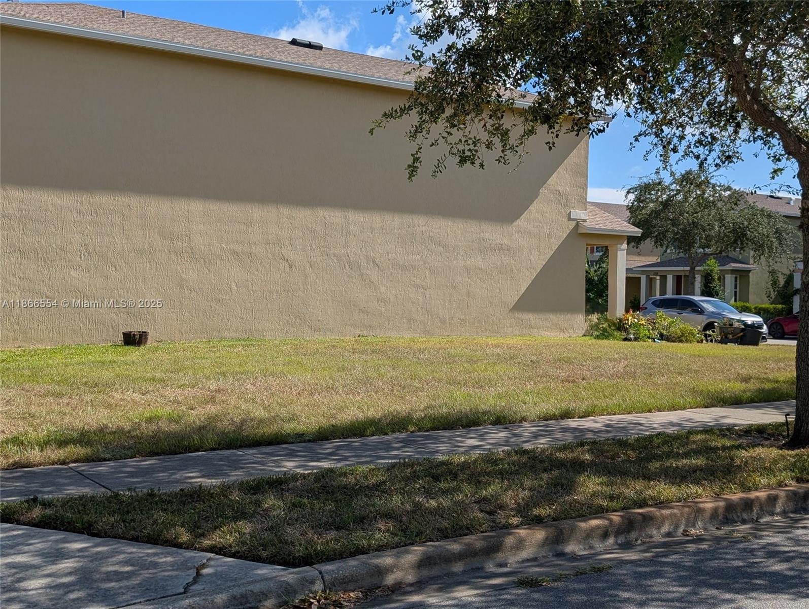 EAST LAKE VILLAGE NO 3 - Land