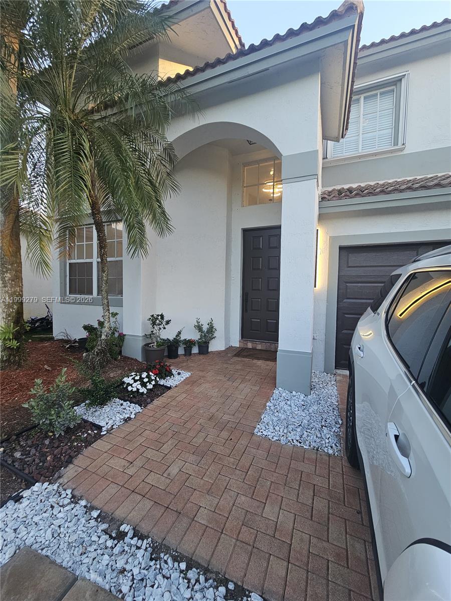 PEMBROKE ISLES 1 - Residential
