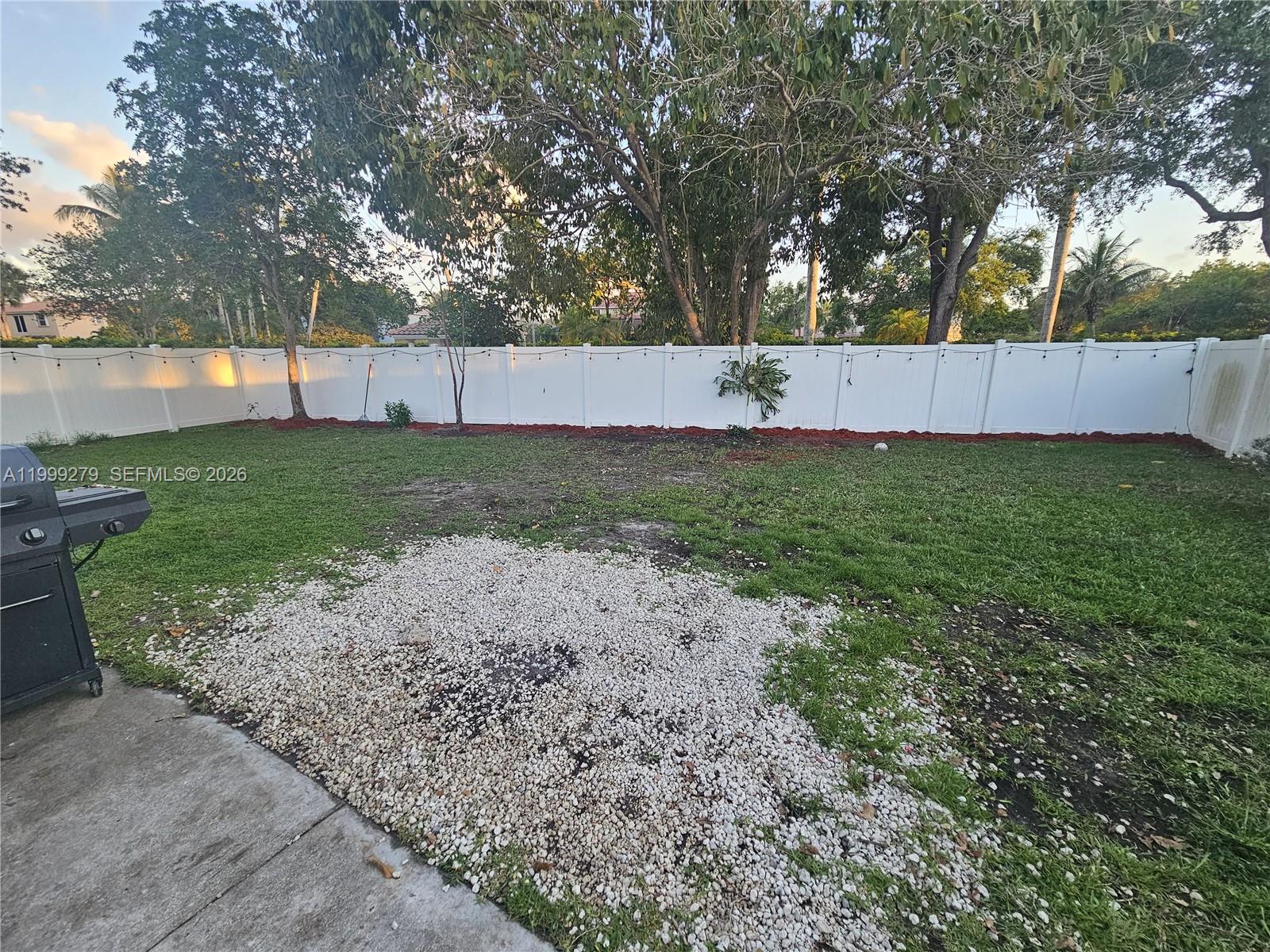 PEMBROKE ISLES 1 - Residential
