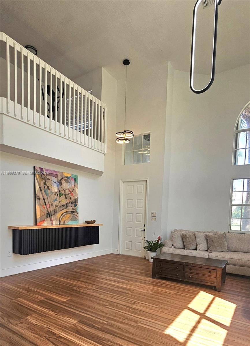 PEMBROKE ISLES 1 - Residential