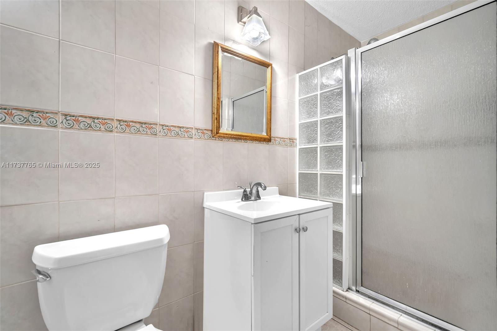 FLEETWOOD MANOR SECOND AD - Residential