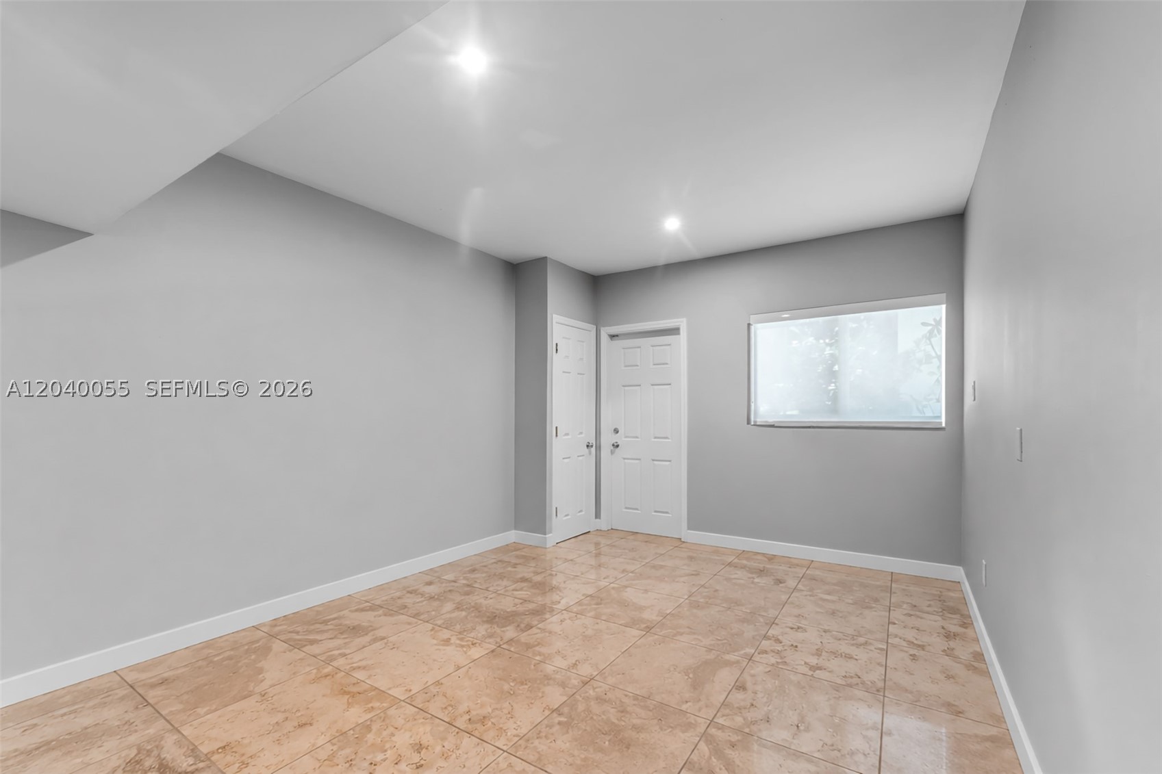 BAY HEIGHTS - Residential