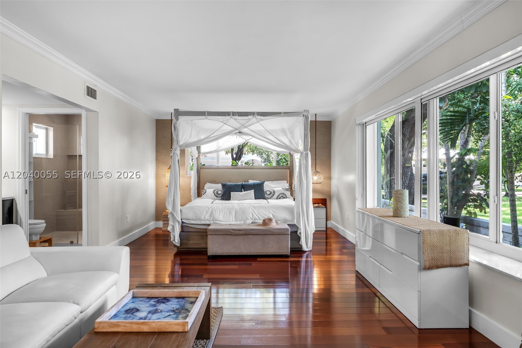 BAY HEIGHTS - Residential