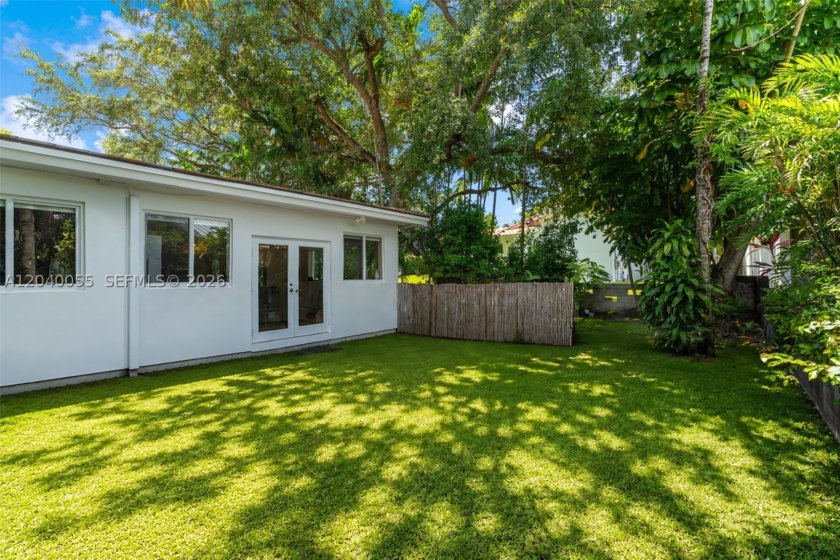 BAY HEIGHTS - Residential