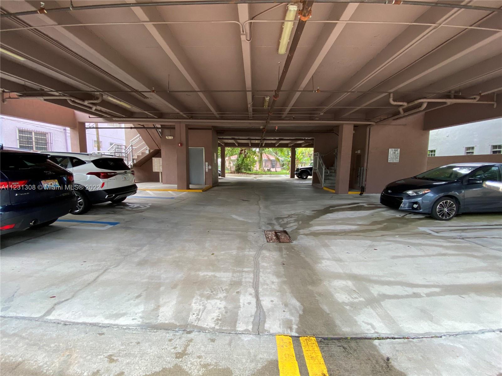 NORTH GATE - Residential Lease