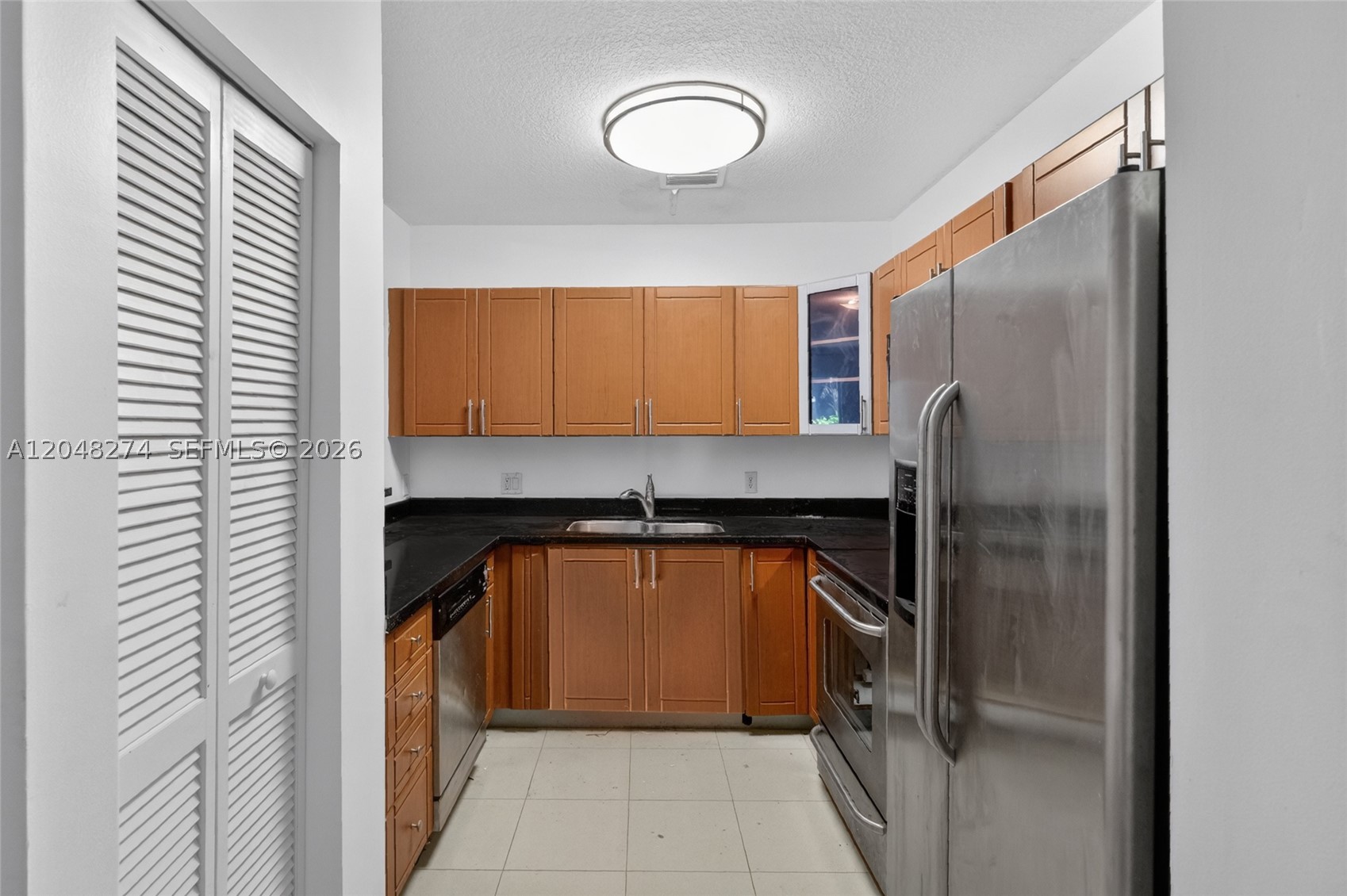 MILANA CONDO - Residential