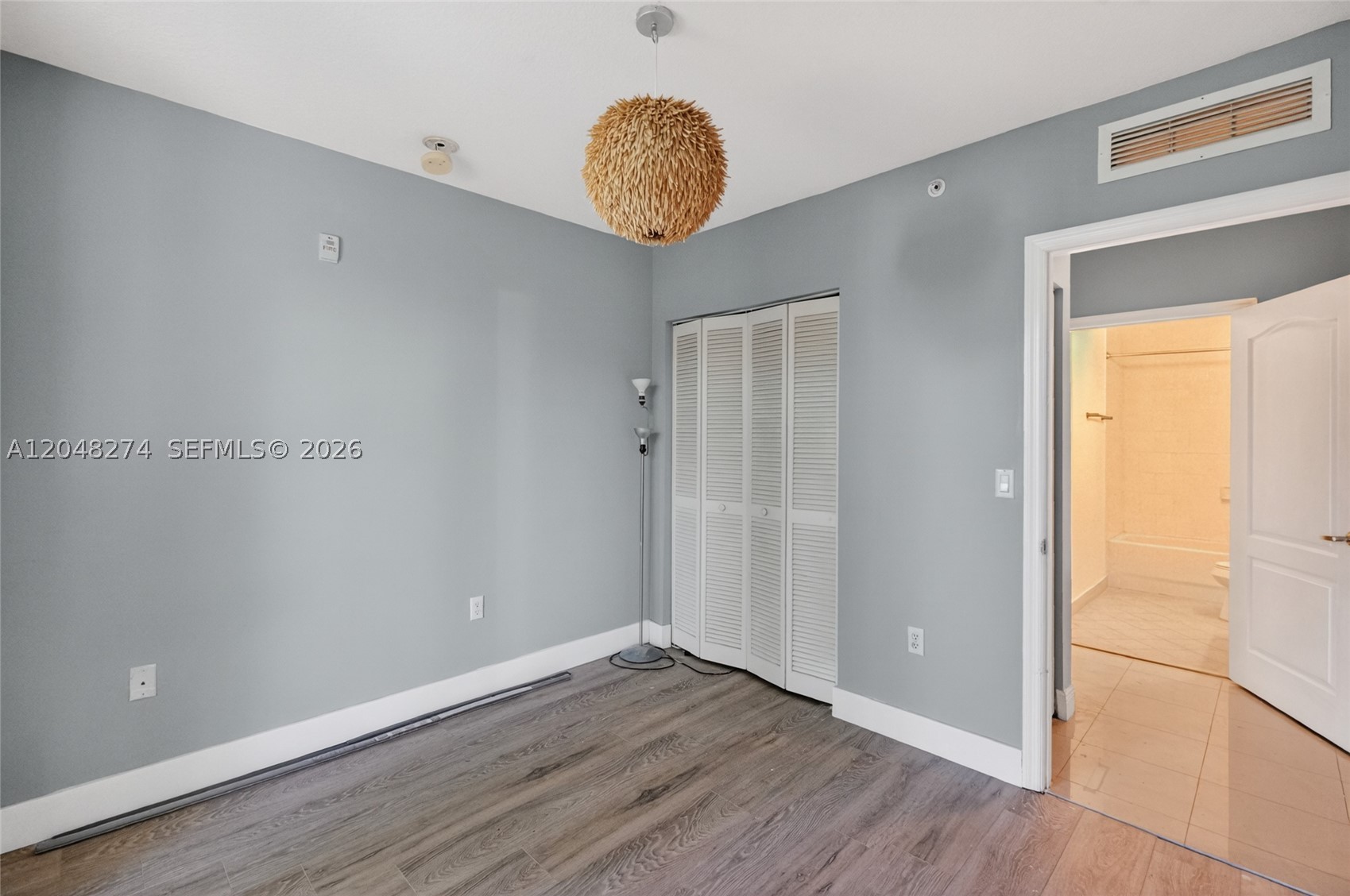 MILANA CONDO - Residential