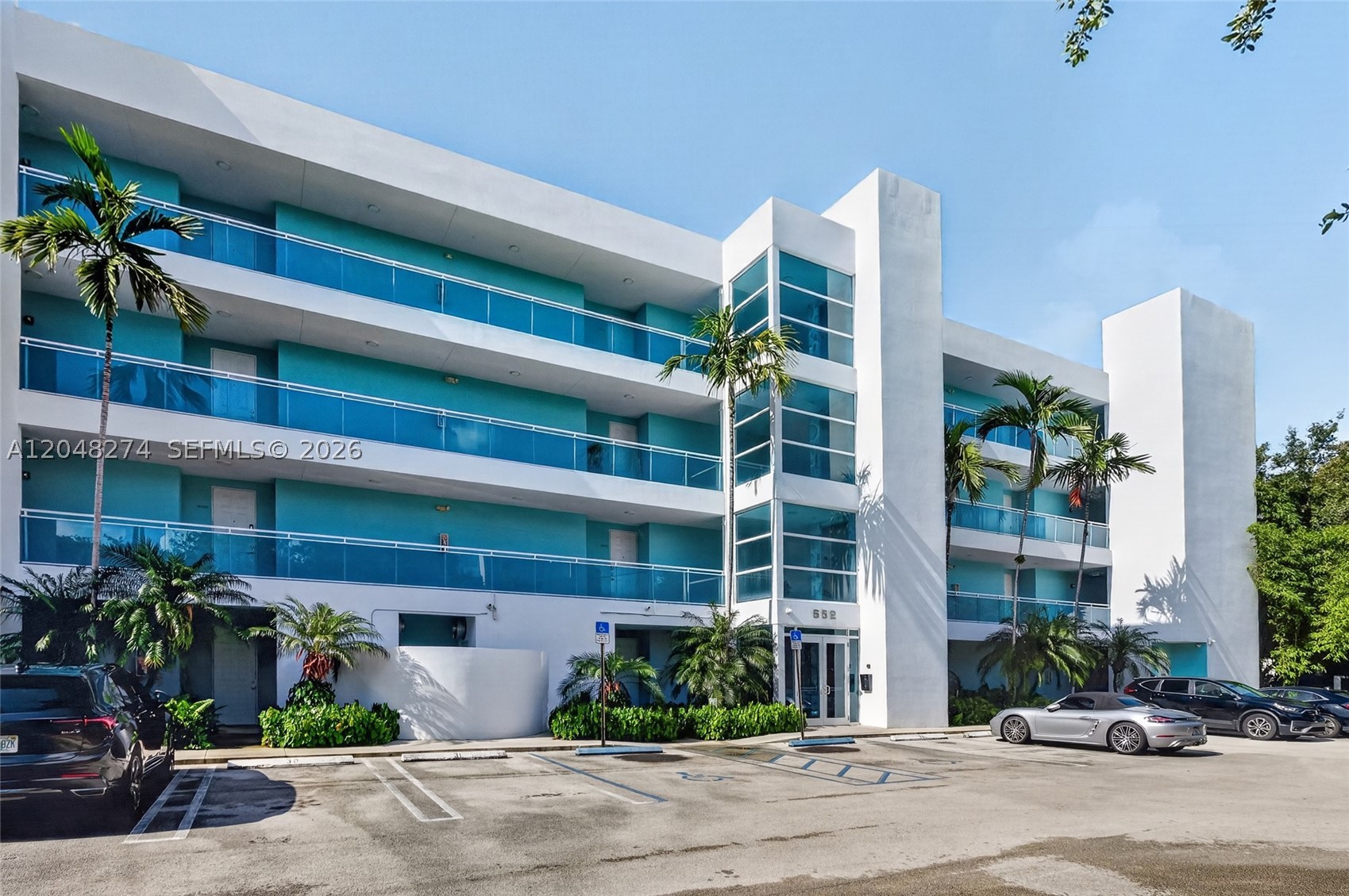 MILANA CONDO - Residential