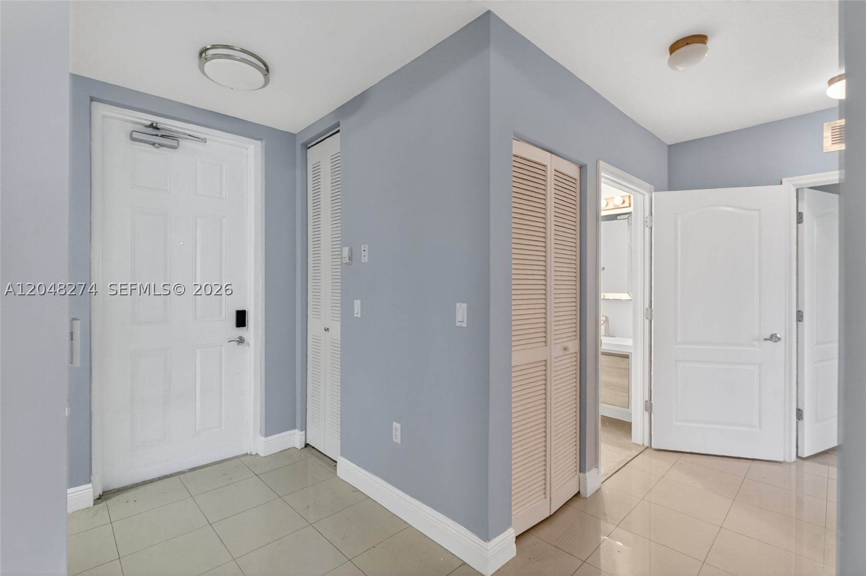 MILANA CONDO - Residential