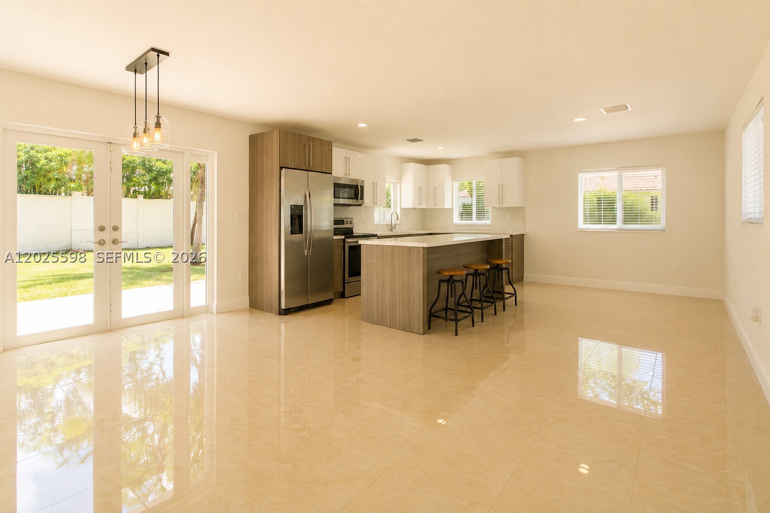 DEERING POINT SUB. - Residential Lease