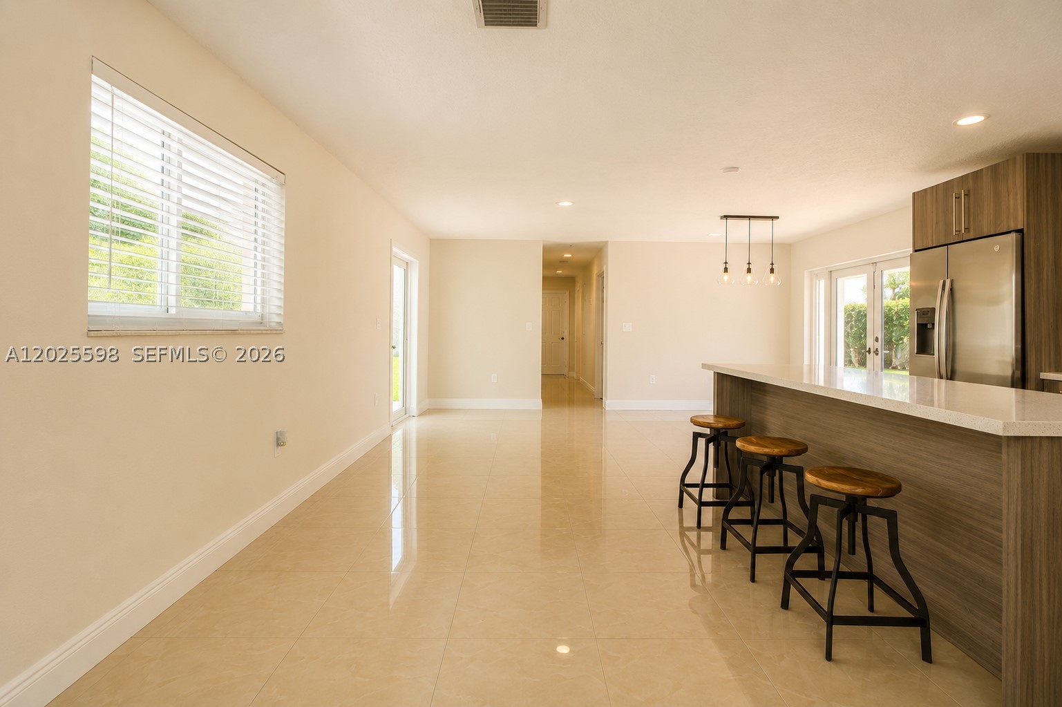DEERING POINT SUB. - Residential Lease