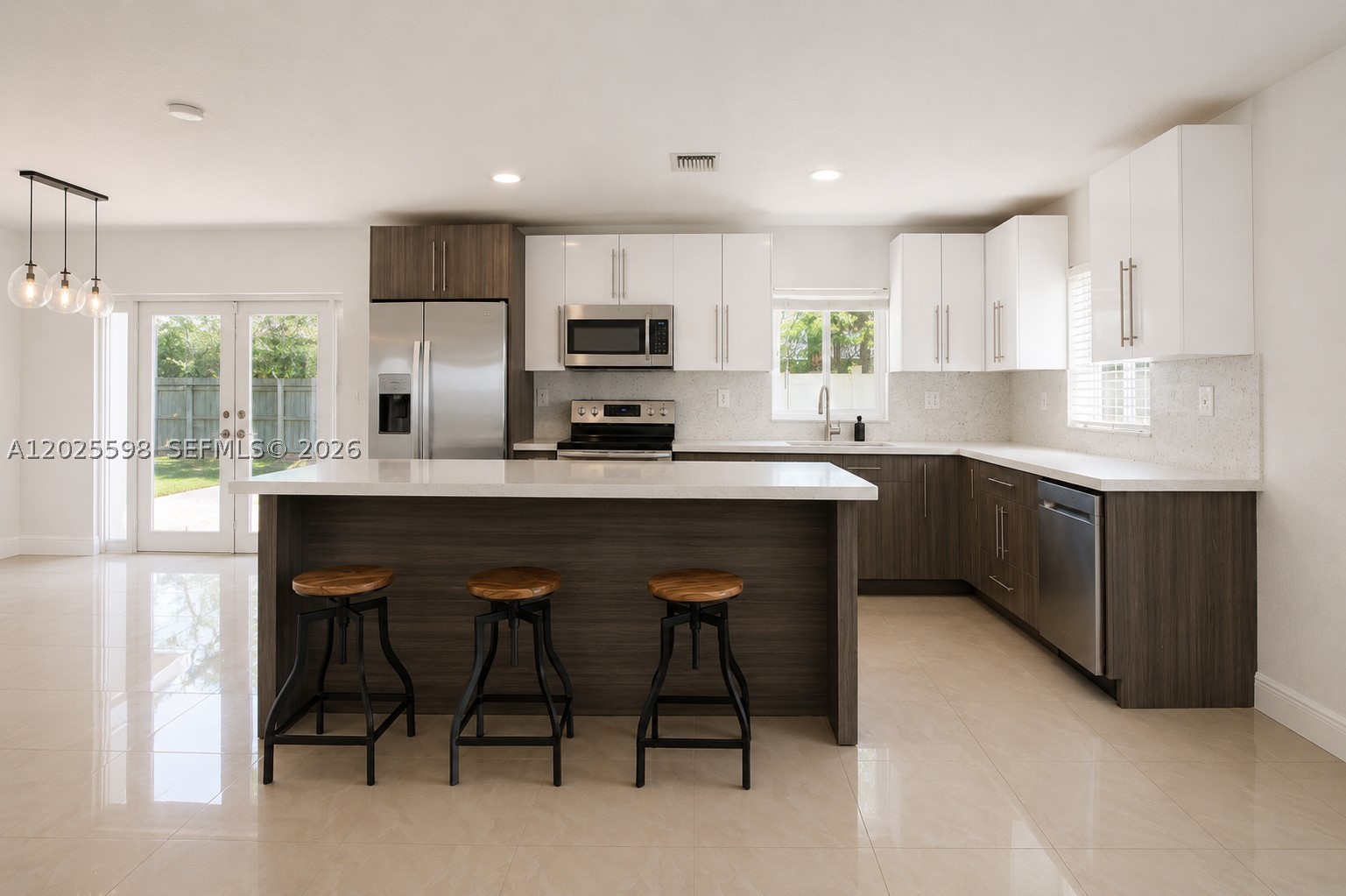 DEERING POINT SUB. - Residential Lease