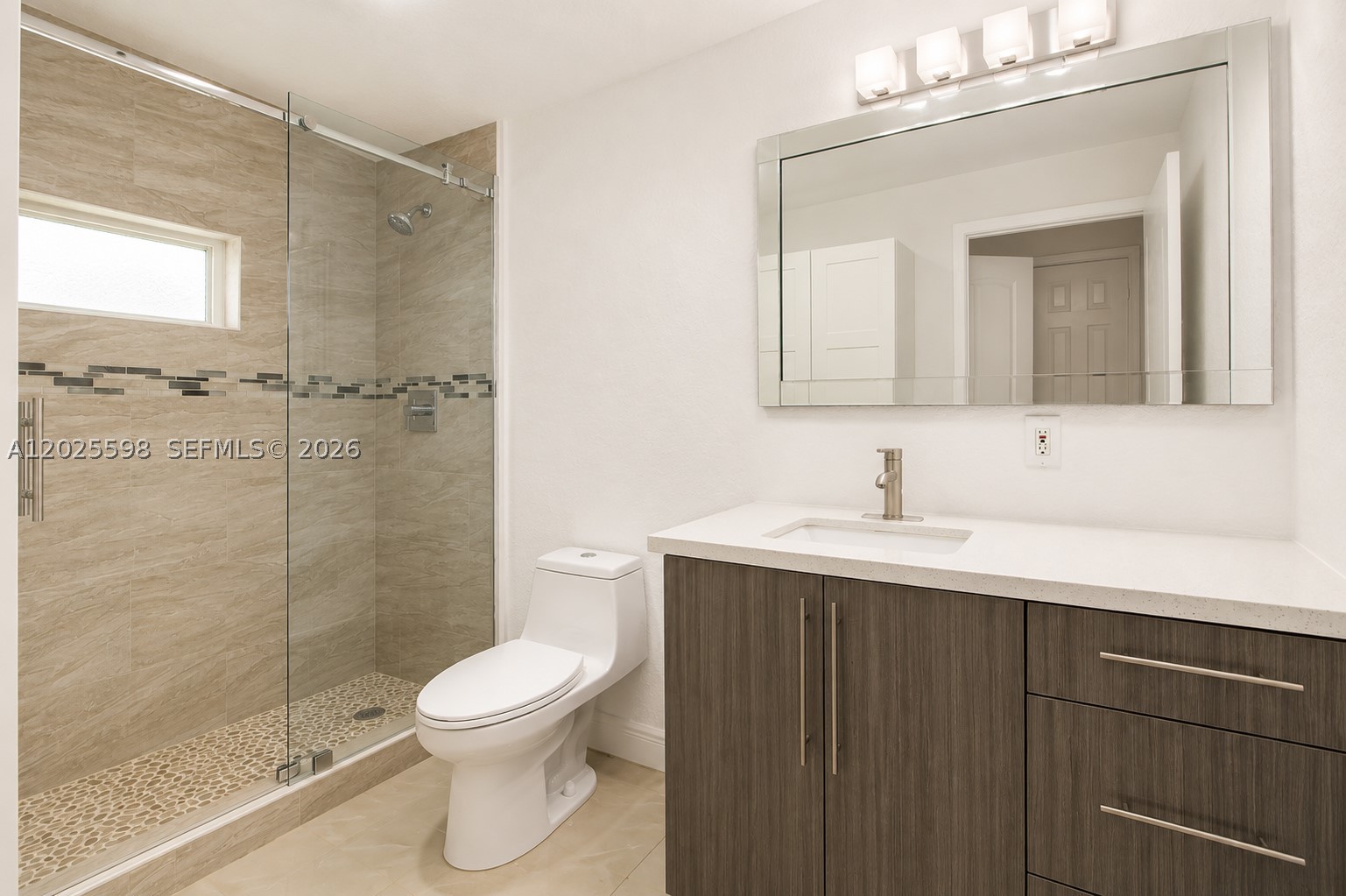 DEERING POINT SUB. - Residential Lease
