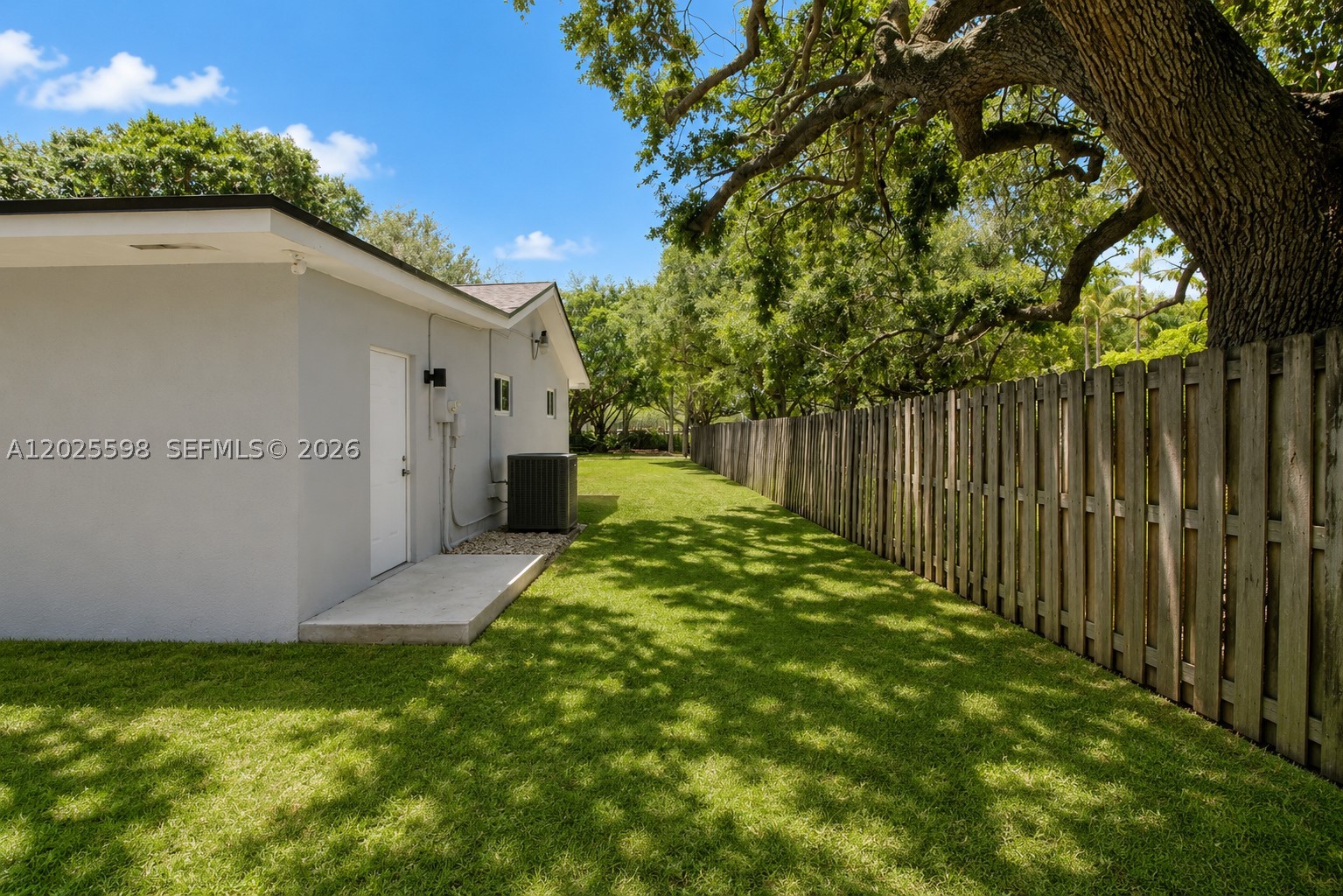 DEERING POINT SUB. - Residential Lease