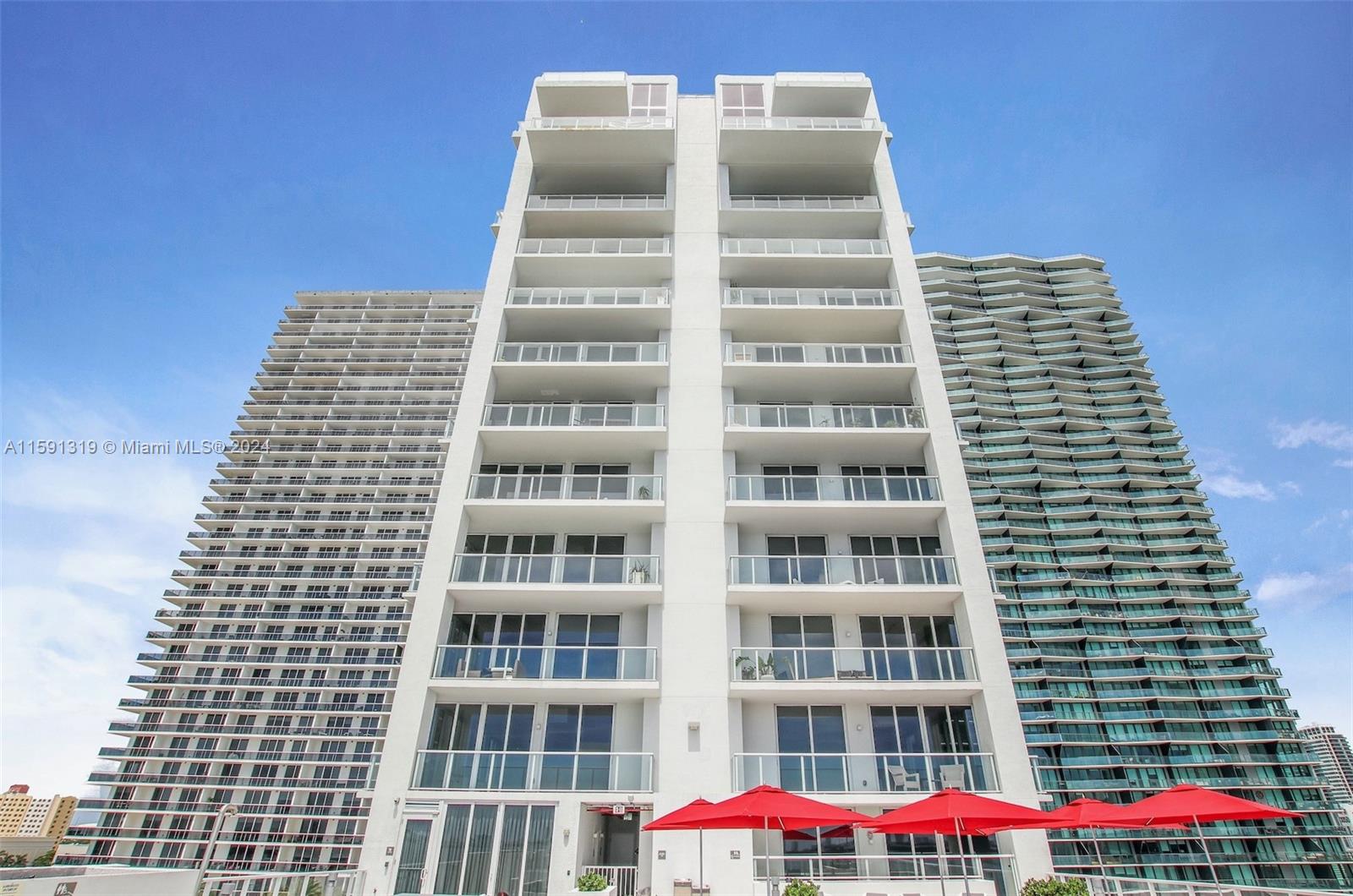 THE CRIMSON CONDOMINIUM - Residential