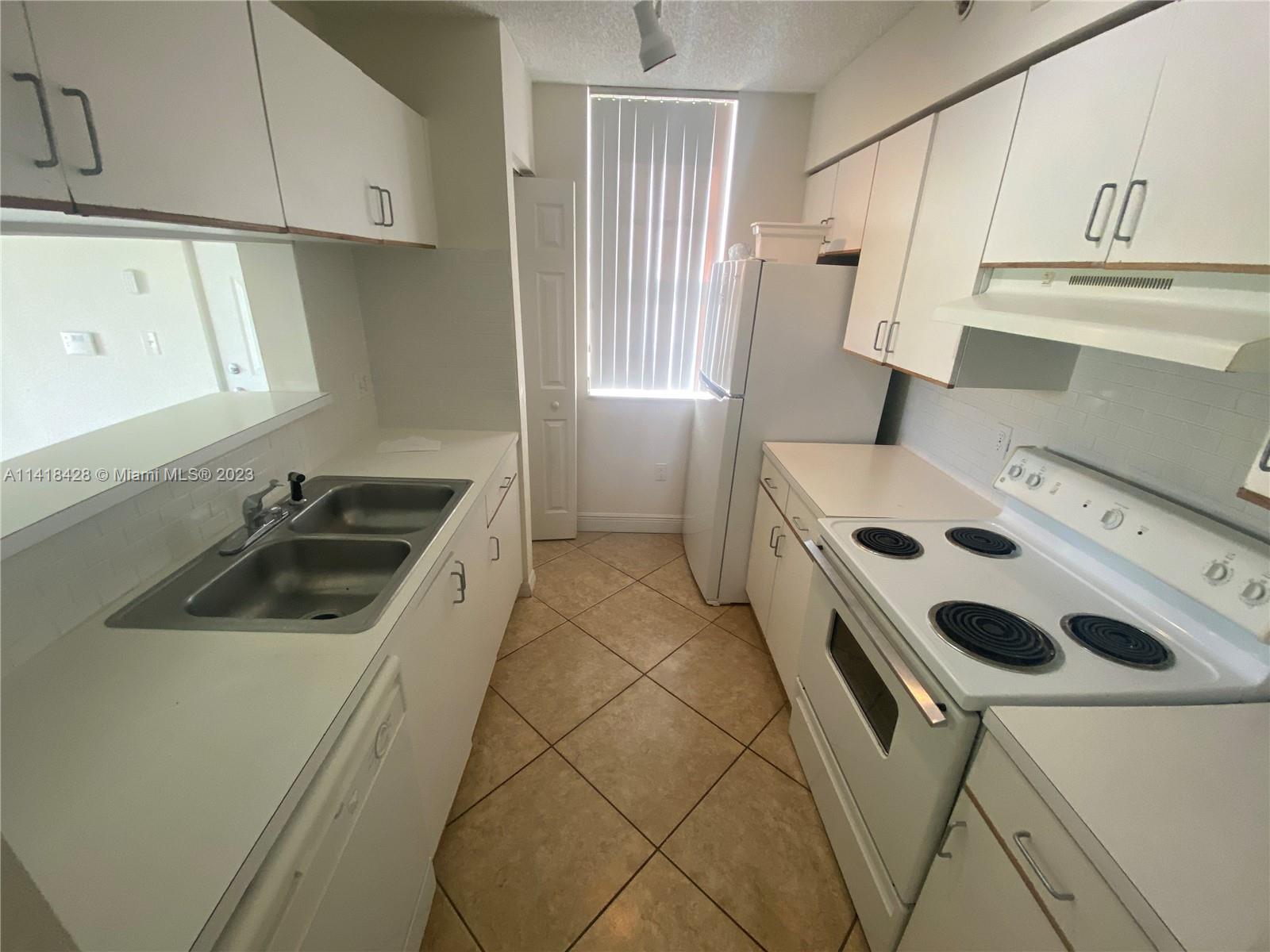 EL-AD ENCLAVE AT MIRAMAR - Residential Lease