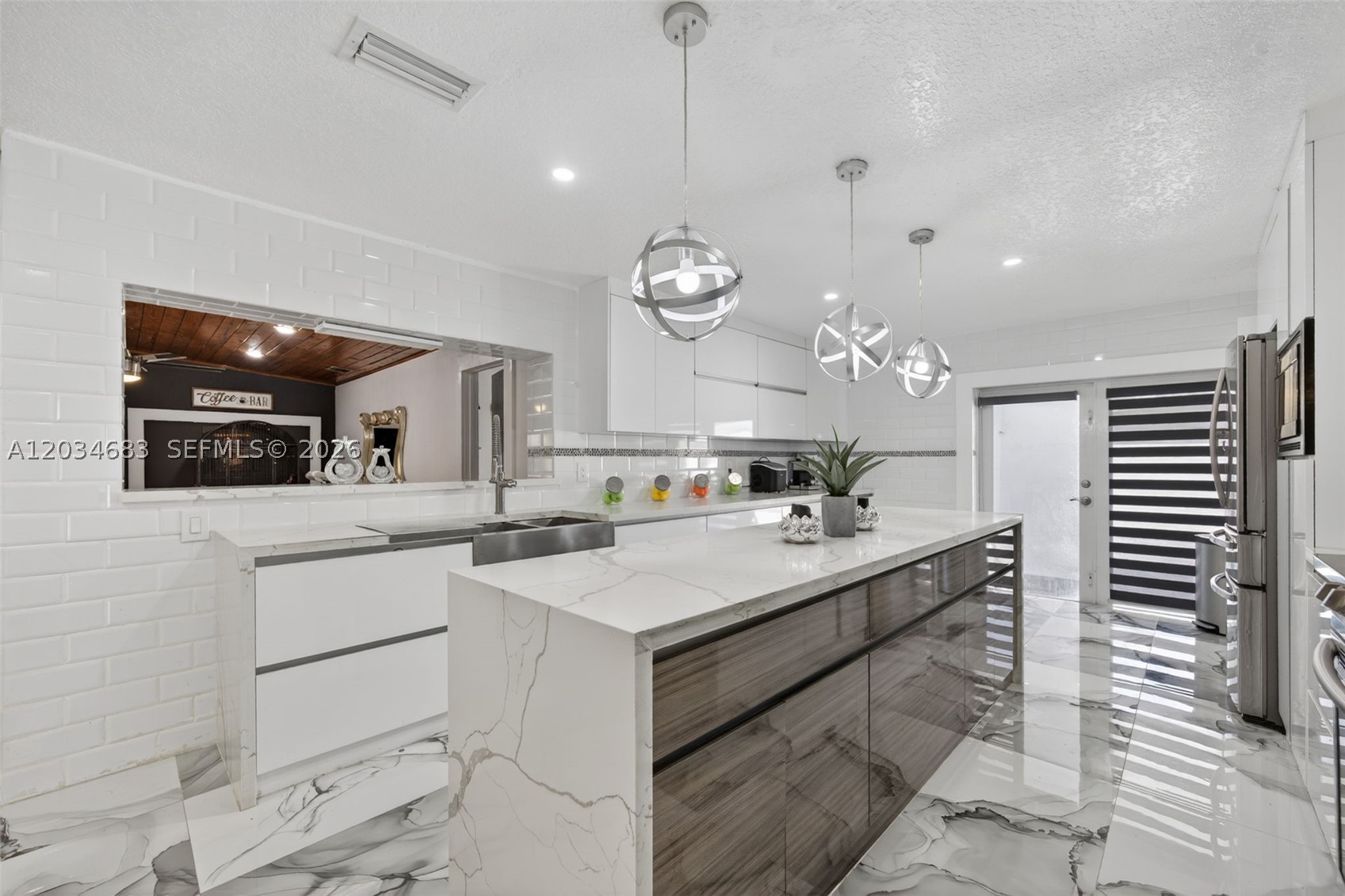 DEVON-AIRE ESTATES SEC 4 - Residential