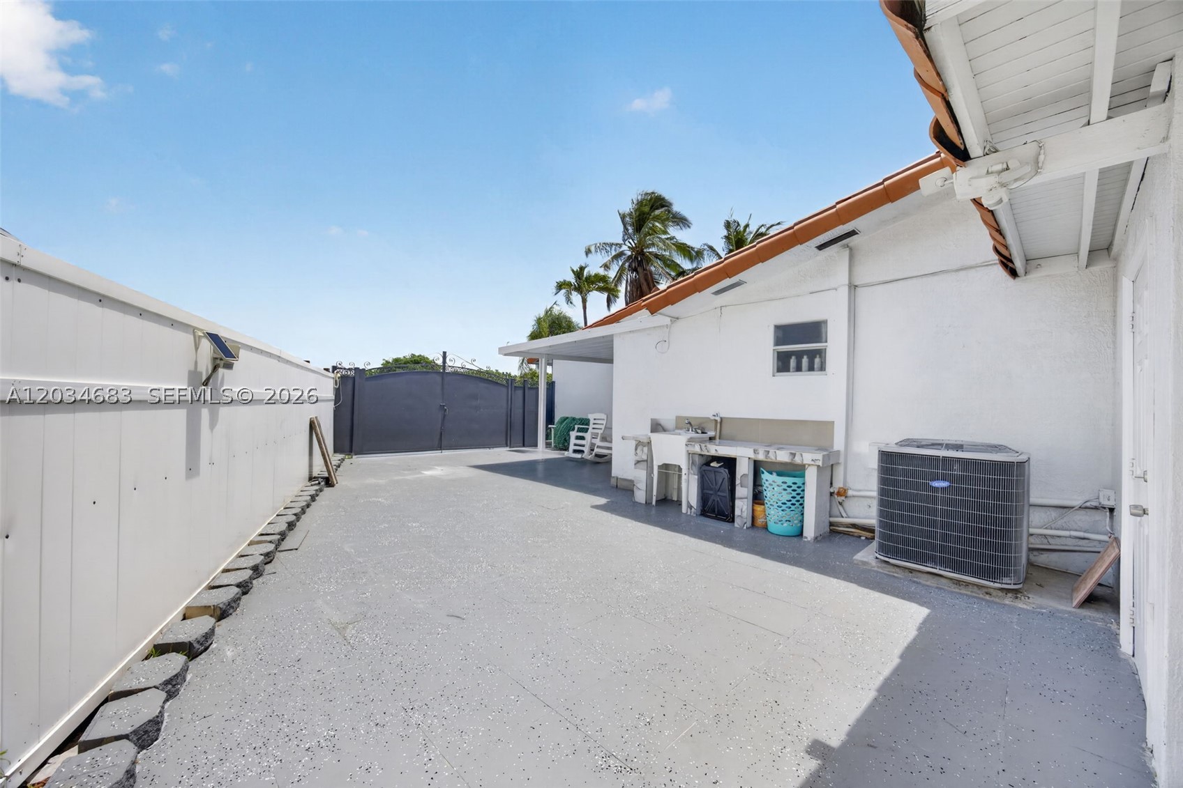 DEVON-AIRE ESTATES SEC 4 - Residential